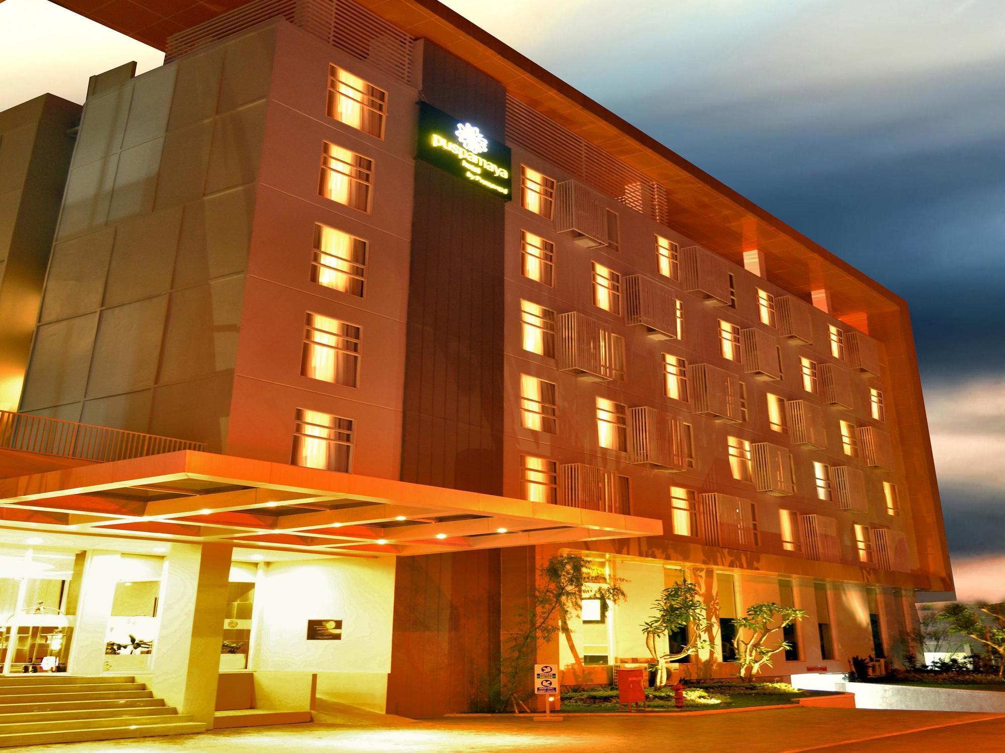 Kyriad Hotel Airport Jakarta Tangerang Ngoại thất bức ảnh