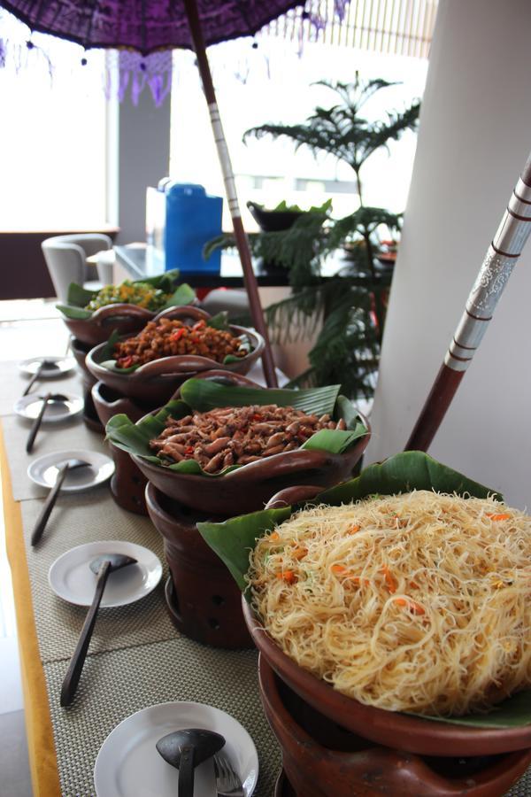 Kyriad Hotel Airport Jakarta Tangerang Ngoại thất bức ảnh
